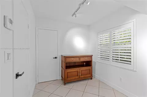 443 Daroco Ave, Coral Gables, FL 33146 photo 13