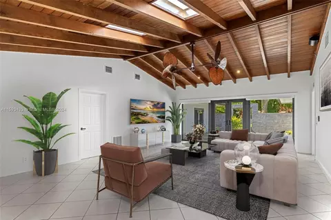 443 Daroco Ave, Coral Gables, FL 33146 photo 7