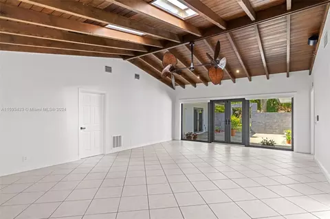 443 Daroco Ave, Coral Gables, FL 33146 photo 6
