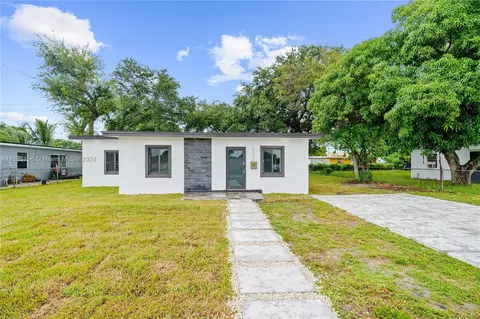 15900 NW 26th Ave, Miami Gardens, FL 33054