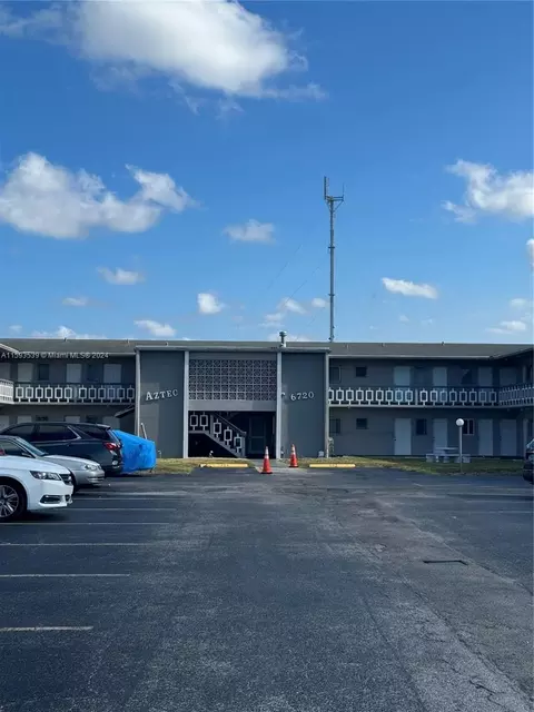 6720 Arbor Dr #202, Miramar, FL 33023