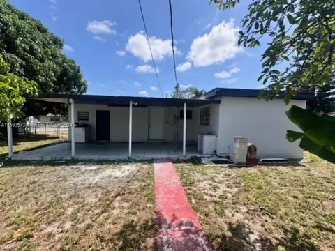 6084 E 7th Ave, Hialeah, FL 33013 photo 5