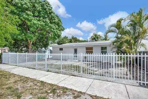 2150 NW 96th Ter, Miami, FL 33147