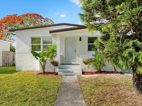 6748 SW 38th St, Miami, FL 33155