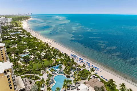 575 Crandon Blvd #408, Key Biscayne, FL 33149