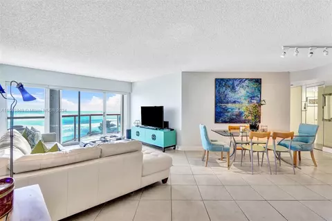 6767 Collins Ave #510, Miami Beach, FL 33141