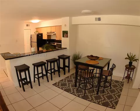 650 S Park Rd #23-5, Hollywood, FL 33021
