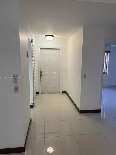 Undisclosed, Hialeah, FL 33015 photo 6