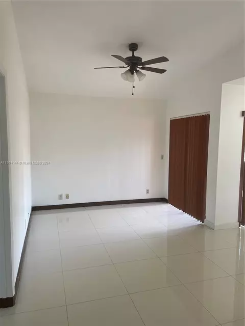 Undisclosed, Hialeah, FL 33015 photo 3