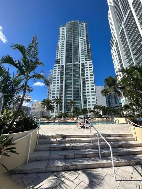 253 NE 2nd St #3107, Miami, FL 33132