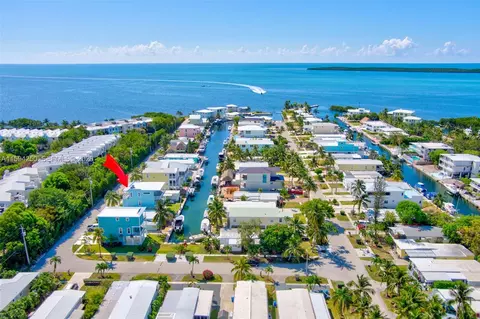 84 Coral Way, Key Largo, FL 33037
