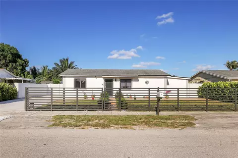 17821 NW 54th Ave, Miami Gardens, FL 33055