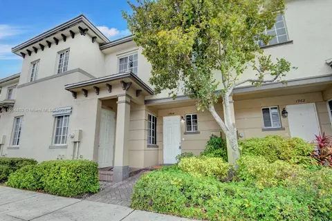 1965 Marsh Harbor Dr #311, Riviera Beach, FL 33404