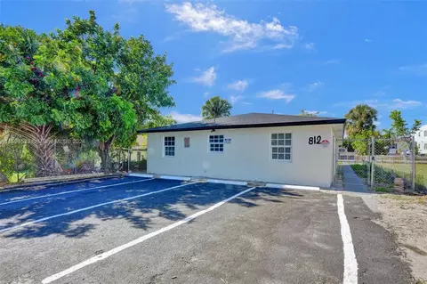 812 13th St, West Palm Beach, FL 33401