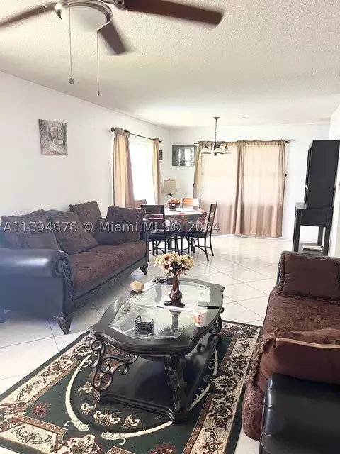 1521 NW 43rd Ave #107, Lauderhill, FL 33313