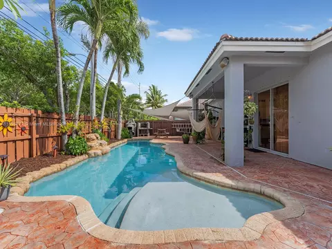 1800 SE 18th Ter, Homestead, FL 33035