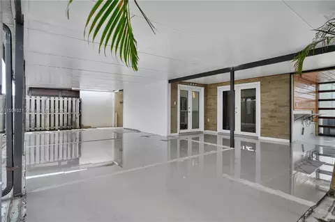 Other - 2832 W 75th St, Hialeah, FL 33018 photo 5 of 7