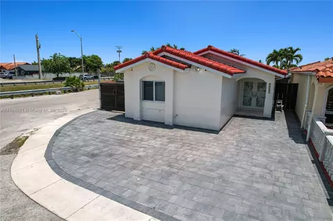 Other - 2832 W 75th St, Hialeah, FL 33018 photo 7 of 7