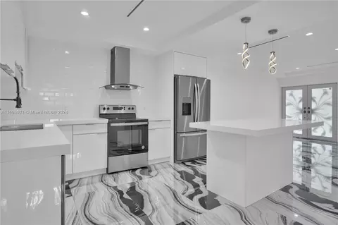 Kitchen - 2832 W 75th St, Hialeah, FL 33018 photo 1 of 2