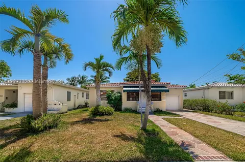 9032 Carlyle Ave, Surfside, FL 33154