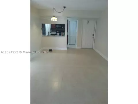 10024 Winding Lake Rd #103, Sunrise, FL 33351