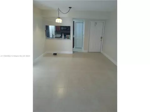 10024 Winding Lake Rd #103, Sunrise, FL 33351