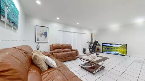Other - 6880 W 2nd Ln #6880, Hialeah, FL 33014 photo 6 of 22