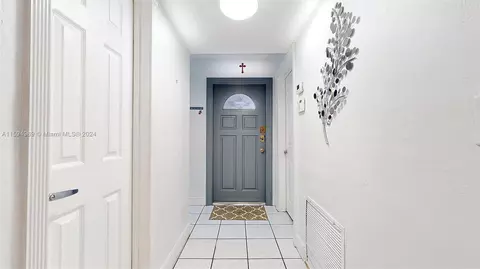 Entry Way - 6880 W 2nd Ln #6880, Hialeah, FL 33014 photo 2 of 2