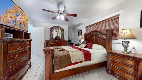 Bedroom - 6880 W 2nd Ln #6880, Hialeah, FL 33014 photo 1 of 2