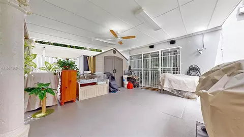 Exterior - 6880 W 2nd Ln #6880, Hialeah, FL 33014 photo 3 of 5