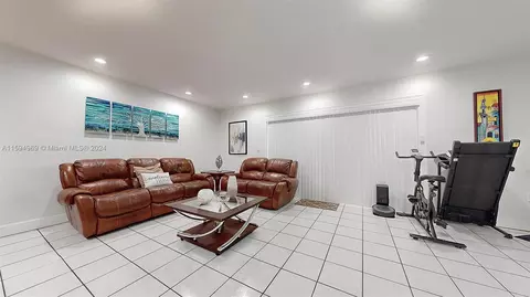 Other - 6880 W 2nd Ln #6880, Hialeah, FL 33014 photo 5 of 22