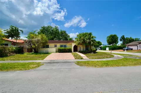 9451 SW 79th St, Miami, FL 33173