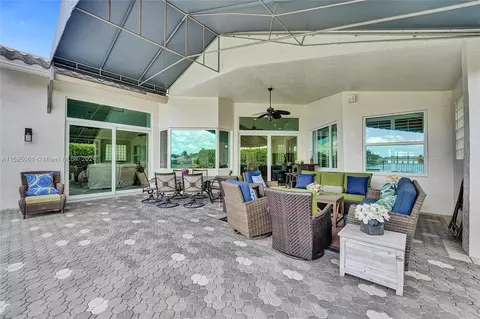 2954 Oakbrook Dr, Weston, FL 33332 photo 56