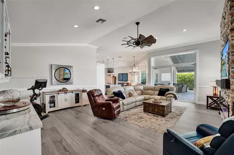 2954 Oakbrook Dr, Weston, FL 33332 photo 32