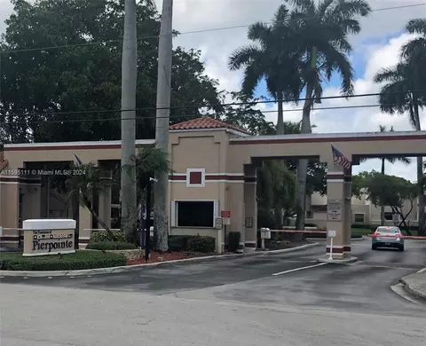 11917 NW 11th St #11917, Pembroke Pines, FL 33026