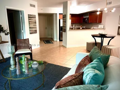 9055 SW 73rd Ct #1708, Miami, FL 33156