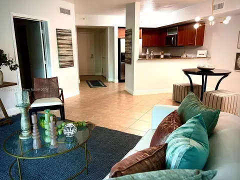 9055 SW 73rd Ct #1708, Miami, FL 33156