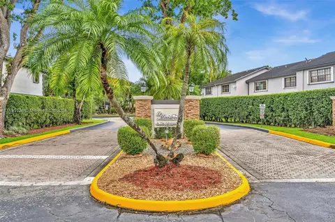 11042 SW 154th Pl, Miami, FL 33196