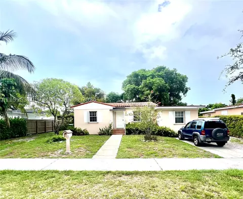 6810 SW 5th St, Miami, FL 33144