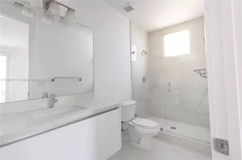 10041 NW 75th St, Doral, FL 33178 photo 28