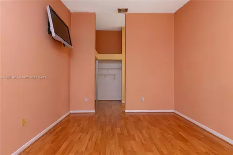 Undisclosed, Hialeah, FL 33015 photo 15