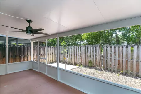 Undisclosed, Hialeah, FL 33015 photo 29