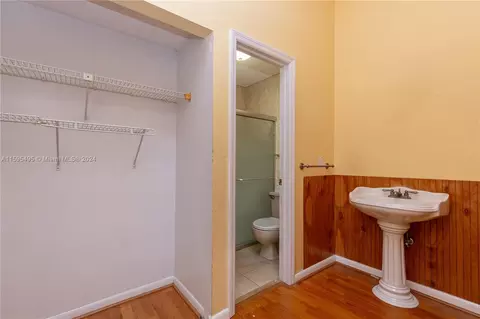Undisclosed, Hialeah, FL 33015 photo 17
