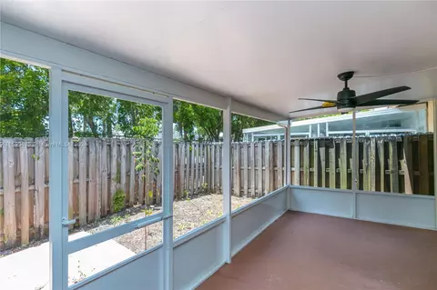 Undisclosed, Hialeah, FL 33015 photo 4