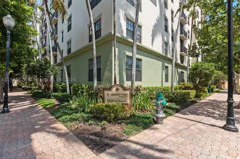 1919 Van Buren St #812A, Hollywood, FL 33020