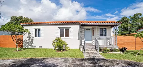 1700 SW 76th Ct, Miami, FL 33155