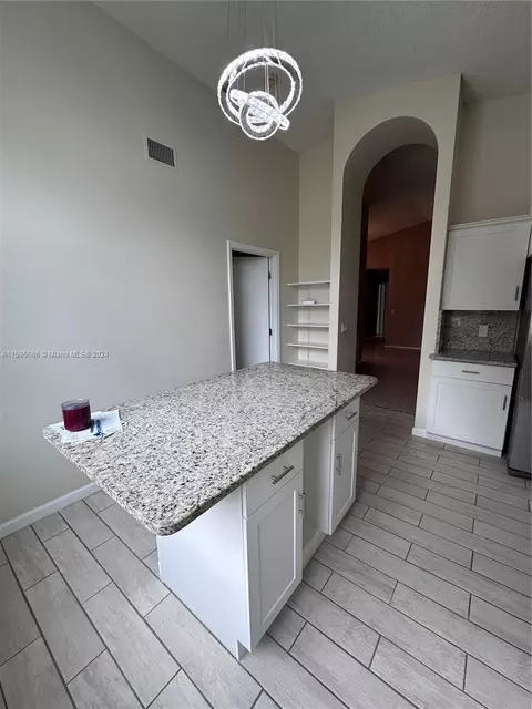 326 Oak Track Loop, Ocala, FL 34472 photo 6