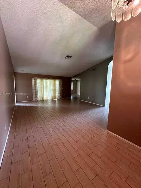 326 Oak Track Loop, Ocala, FL 34472 photo 10