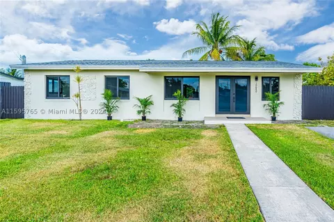 10680 SW 146th St, Miami, FL 33176