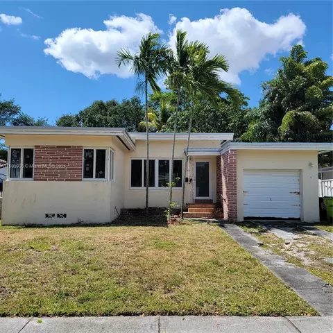 420 NE 89th St, El Portal, FL 33138